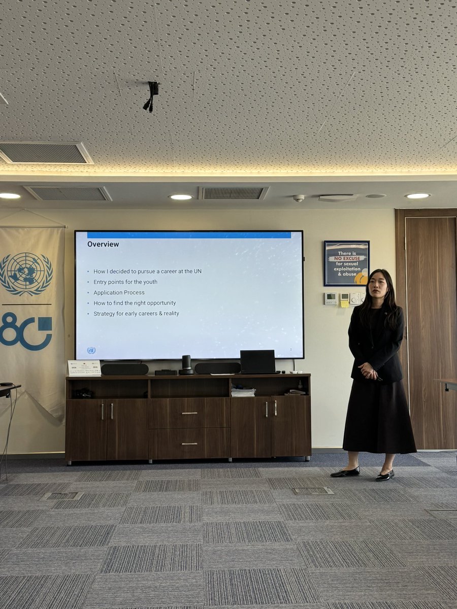 ahbvutat's tweet photo. Türkiye-Afrika Topluluğu olarak, Birleşmiş Milletler Türkiye Ofisi’ni ziyaret ettik. 🌍

Buluşmada diplomasi ve gençlerin uluslararası alandaki rolü üzerine konuştuk.

Nazik kabulleri için Sayın Babatunde A. Ahonsi’ye ve değerli sunumu için Sayın Eunjoo Lee’ye teşekkür ederiz. https://t.co/JDWx09aKWs