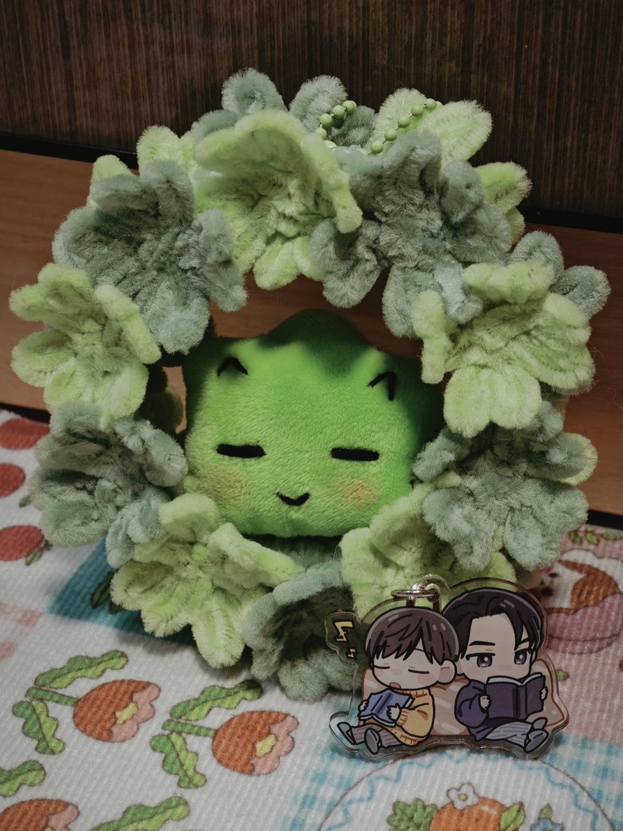 pdangdang0818's tweet photo. 幸福是一个圆🍀🍀
@SHP1225 A gift for you💝💝💝 https://t.co/JAUteg7VEu