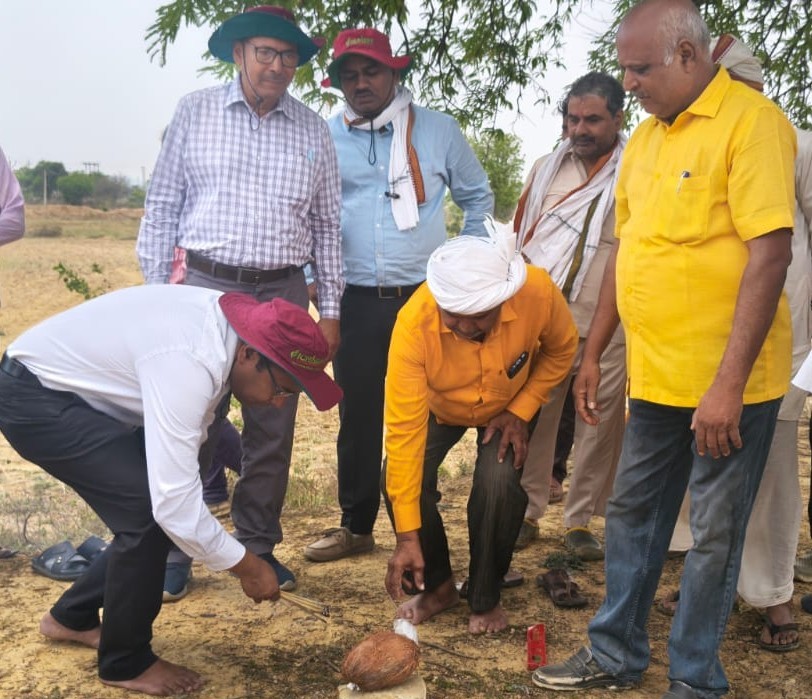 ICRISAT's tweet photo. On 8 May 2026, ICRISAT, in collaboration with the Department of Agriculture, Government of Uttar Pradesh (@upagriculture), and Banaras Hindu University (@bhupro), inaugurated a traditional rainwater harvesting structure locally known as “Haveli” at Mirzapur, Uttar Pradesh, under the project “Regenerative Climate Resilient Landscape for Drought Proofing Agriculture.”

The initiative aims to strengthen climate-resilient agriculture through rainwater harvesting, groundwater recharge, and sustainable farming practices, improving water security, farm productivity, and farmers’ incomes in drought-prone areas.

During the event, the ICRISAT team showcased ongoing rainwater harvesting interventions and interacted with farmers on water conservation, sustainable agriculture, and improving market access through Farmer Producer Organizations.