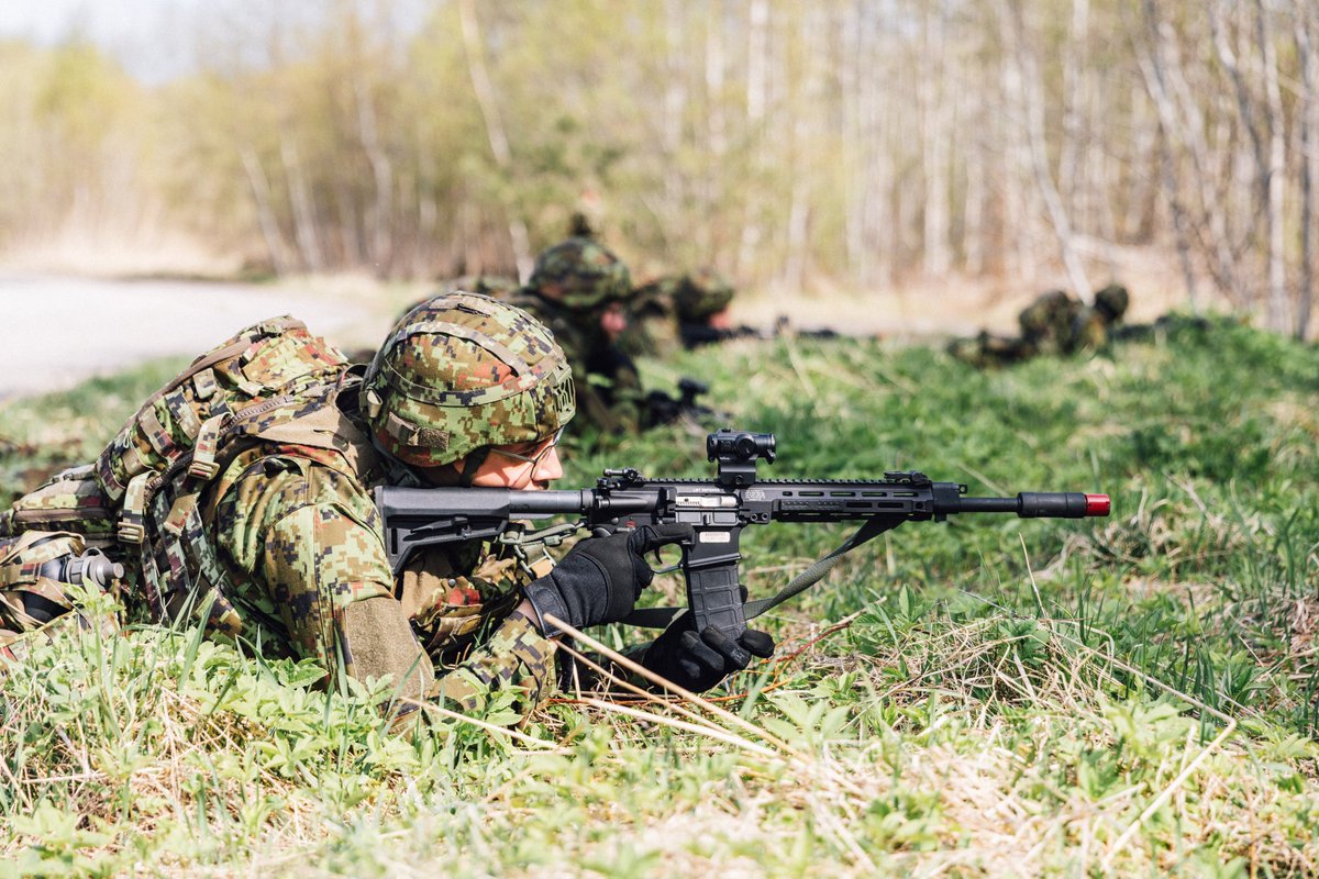 Kaitsevagi's tweet photo. Training of reservists of the Tõika radar station of the Air Surveillance Wing ✈️

📷 Sgt. Siim Verner Teder

#EDF #SpringStorm #SpringStorm26 #WeAreNATO #StrongerTogether #Estonia #AirForce #Allies https://t.co/0IFri6Nvz8