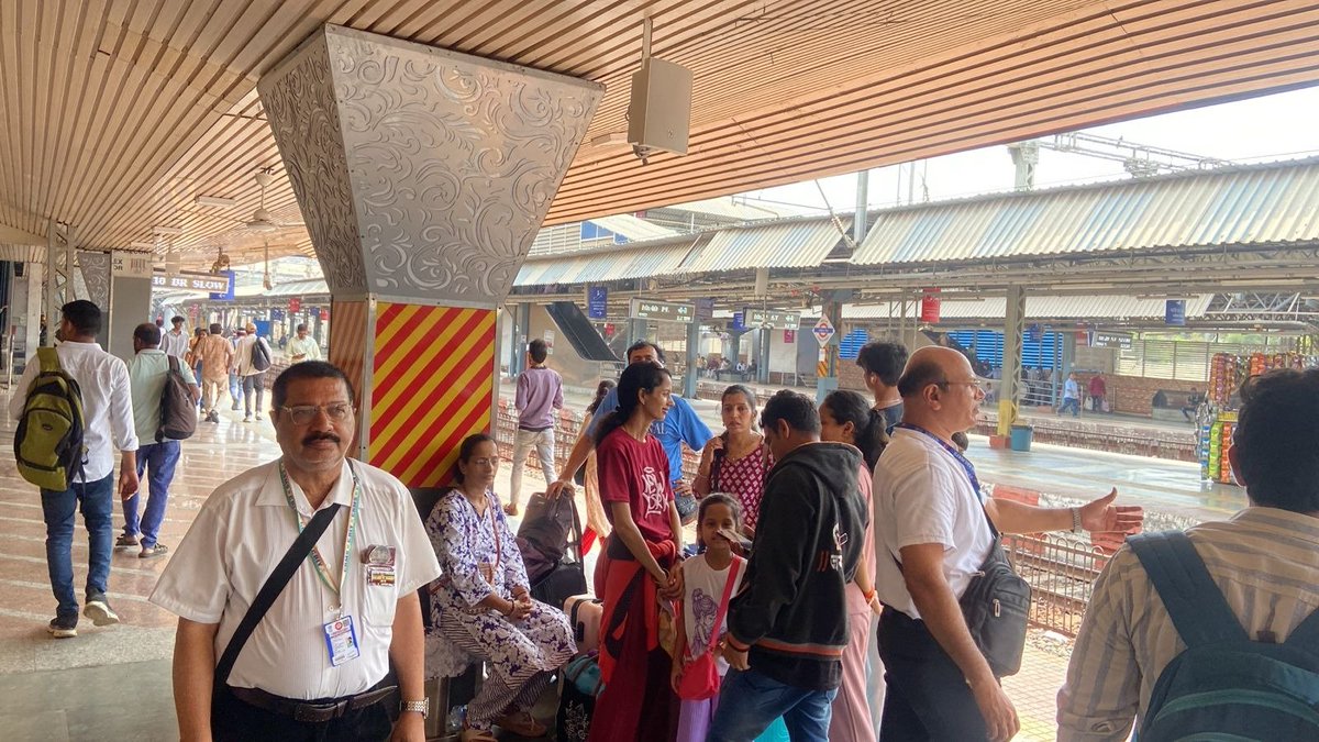 DRM Mumbai CR tweet media