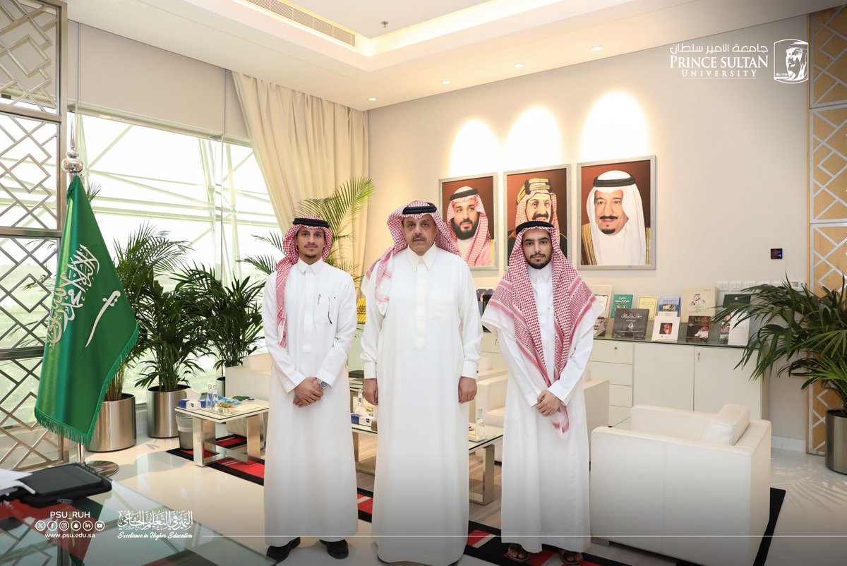PSU_RUH's tweet photo. سمو رئيس مجلس أمناء #جامعة_الأمير_سلطان الأمير د. عبدالعزيز بن عيّاف يهنّئ الطالب عبدالواحد المبارك بمناسبة حصوله على المركز الأول عالميًّا، والطالب محمد الجمعة لتحقيقه المركز الثالث عالميًّا، خلال مشاركتهما في المؤتمر الطلابي العالمي 2026 بأورلاندو الأمريكية الذ�� شهد تنافس 191 مشاركًا يمثّلون أكثر من 19 دولة، وذلك بإشراف رئيس قسم المحاسبة د. وليد السحيباني.
