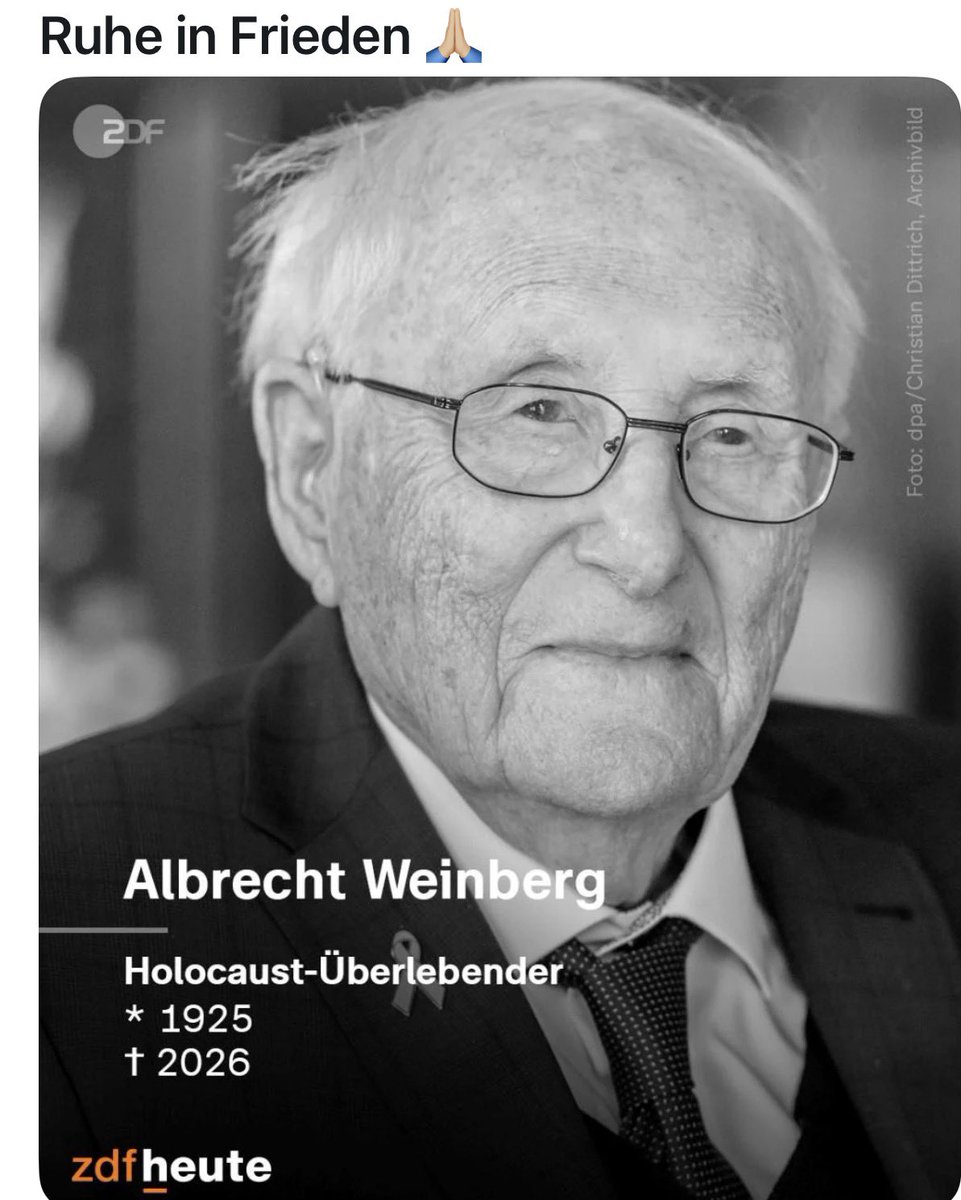 Faktencheck2030's tweet photo. „Hallo, Oma, ich wollte dich nicht stör'n Doch ich habe gerade so große Angst wie nie Du hast dich ja immer zu uns an den Küchentisch gesetzt Und mir gesagt: „Nie wieder, das war jetzt"

Du bist jetzt auch schon 'ne ganze Weile fort Doch ich wünsche mir ein letztes Mal dein weises Ohr Denn wir, wir wählen grade wieder Nazis in den Rat Und sich zu wehren, das ist aktuell sehr hart.“

Oma - Marlo Grosshardt

RIP 🕊️
#Niewiederistjetzt #NiemalsAfD