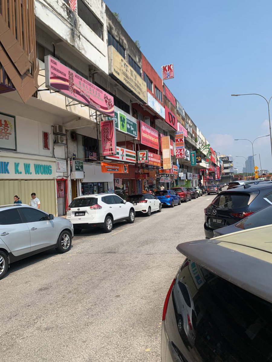 we25618's tweet photo. X上到底多少 malaysia 人 ？？
不是马来西亚人不要按
#马来西亚约炮 #马来西亚陪游  #新加坡约炮 #新加坡陪游  #槟城约炮  #吉隆坡约炮 #怡保约炮 #沙巴约炮  #新山约炮 #古晋约炮 https://t.co/7U0GLNV0jH