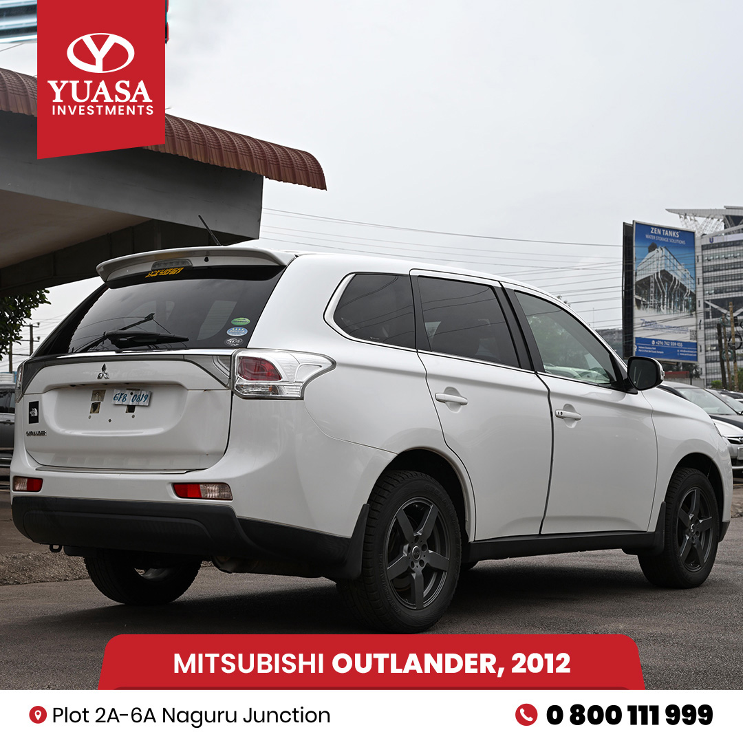 Outlander Clean Mitsubishi Outlander YOM: 2012 Ext: Clean & Stylish Exterior Int ...
