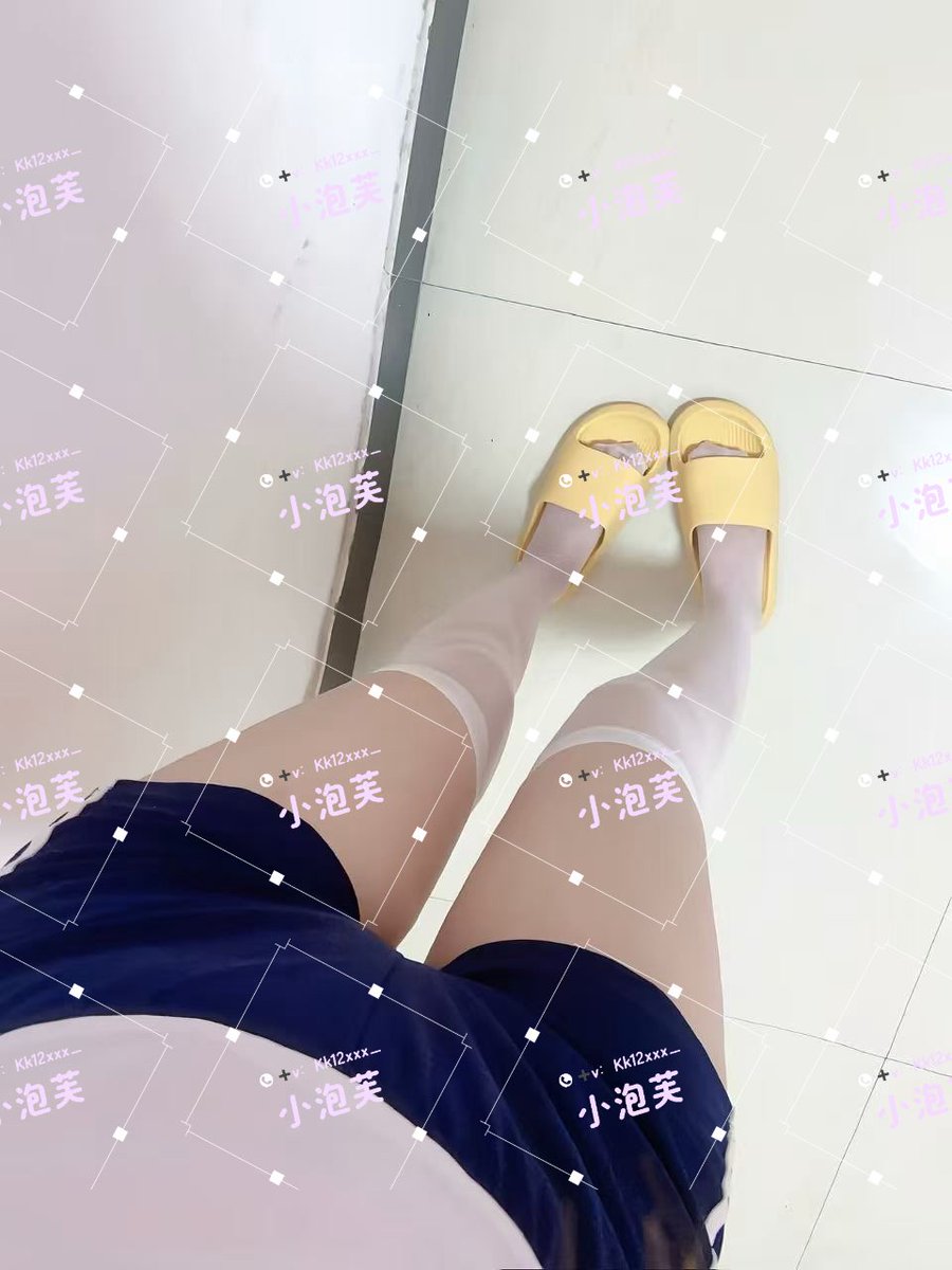 Ovo1233210's tweet photo. 天气好热 味道浓浓的
#丝袜 #原味 #旧袜 #女s #男m #公狗 #恋足 https://t.co/JJ4bUQNNzd