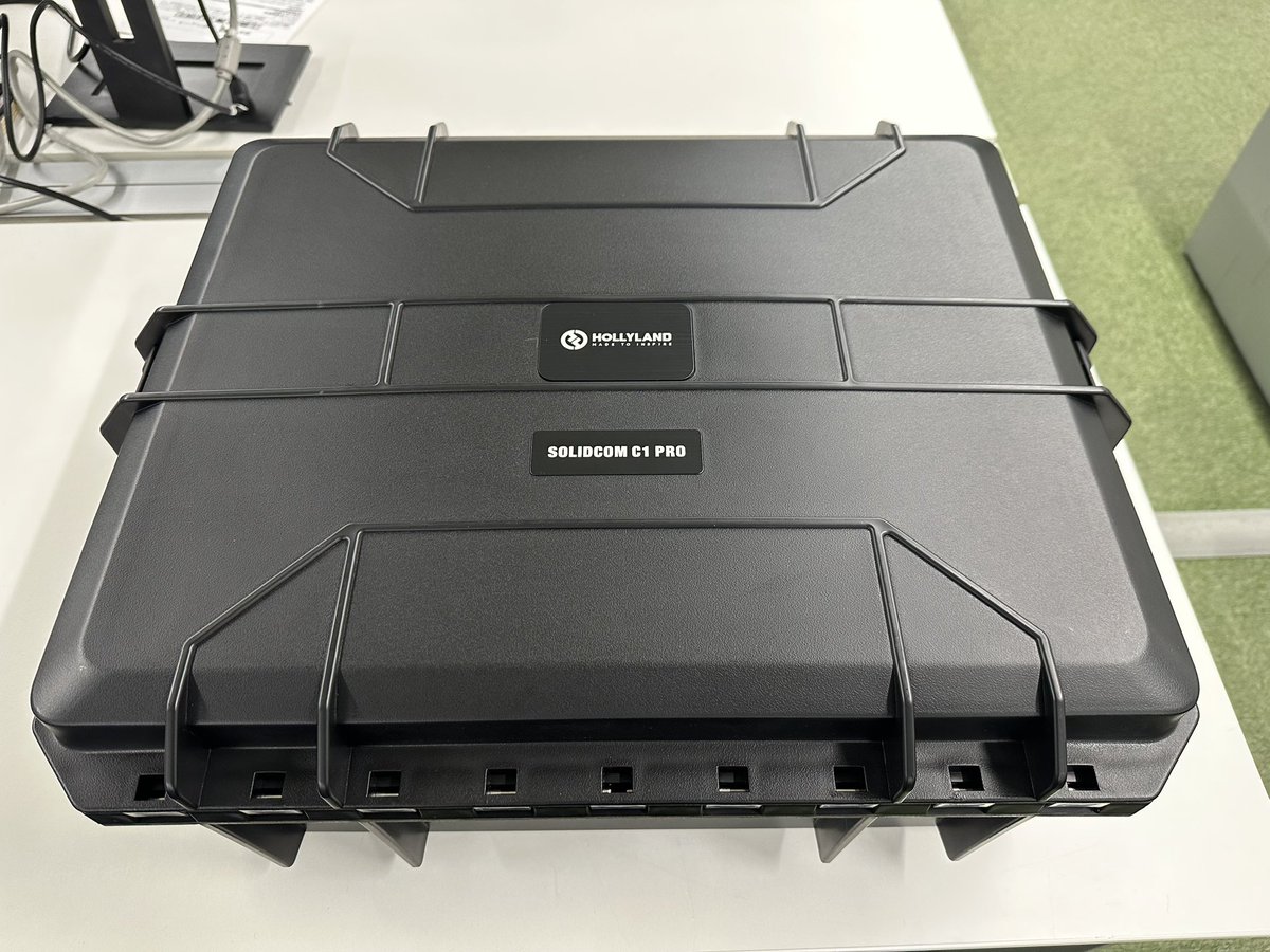 kansai_TOTSU's tweet photo. 新機材到着!
ワイヤレスインカム
SOLIDCOM C1 PROです
ノイズキャンセル
全二重通話
グルーピング機能
USBオーディオ外部接続
最大通信距離500m
早く現場で使いたい!
今回はキャンペーンで首かけ時用のイヤホンを8式いただきました!
RAID様ありがとうございました!
#HOLLYLAND
#SOLIDCOM
#RAID https://t.co/F2IeDhTp4E
