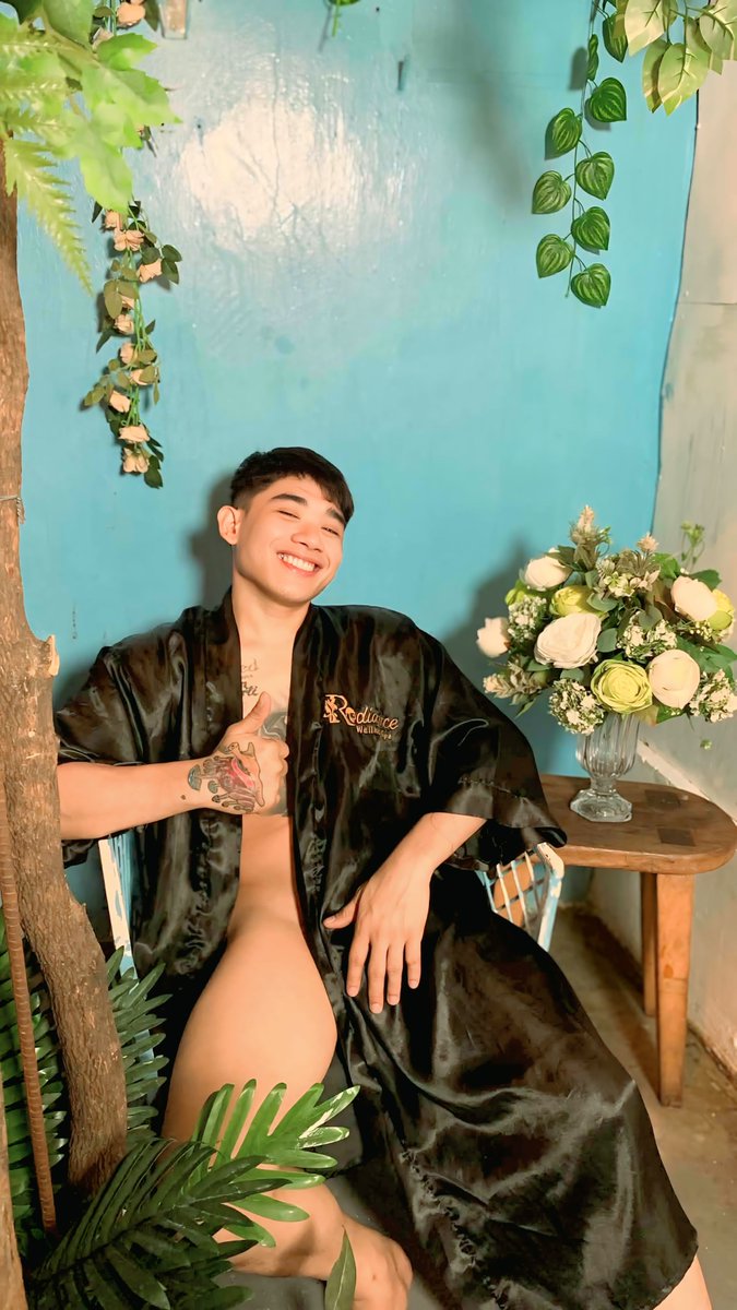 ichanPaul29's tweet photo. Bagong therapist 
Bagong mararanasan
Bagong babalikbalikan

masarap kapag bago
subukan mo maninibago ka

@Radiance_banawe 
@simplyme101486 
@SoulAlter17 
@54Mizzy 
@AIZEN3xviiy2y3 
@iamsuperking31 
@JayjayTorr98458
@JayjayTorr98458 
@JCLwrnc 
@jp12owsix
@lhincon249996 
@RicoR2576 https://t.co/y8tzZf23ju