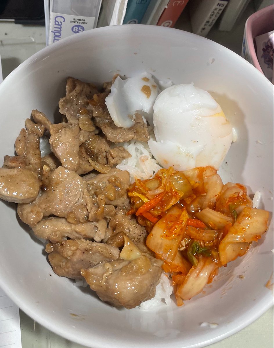 yuiiocl's tweet photo. 最近のご飯 https://t.co/WJH30S0iOO