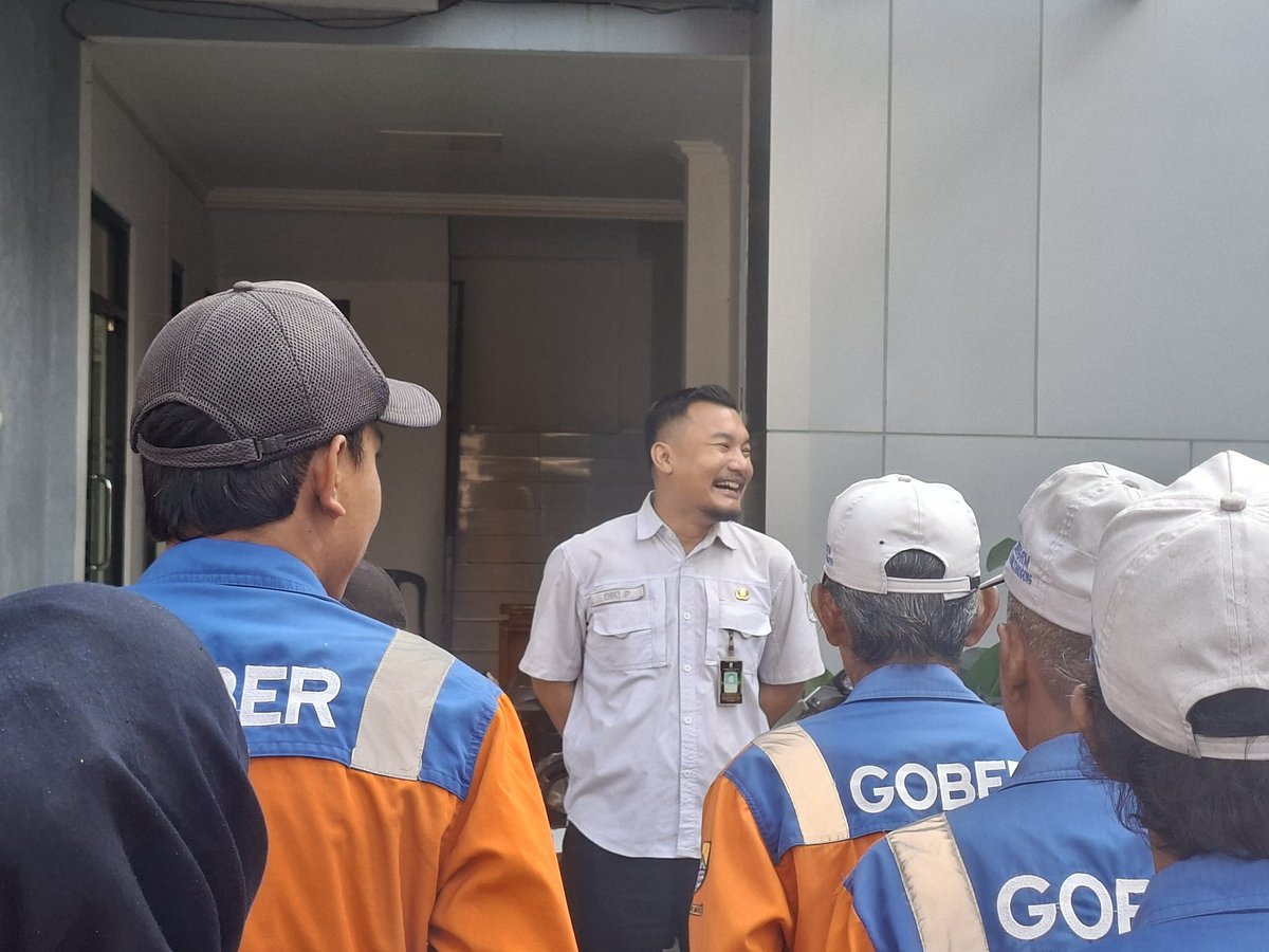 Kel_Batar's tweet photo. [ 13 Mei 2026 ] Apel Pagi Tingkat Kelurahan Babakan Tarogong https://t.co/ofaXksbCwV