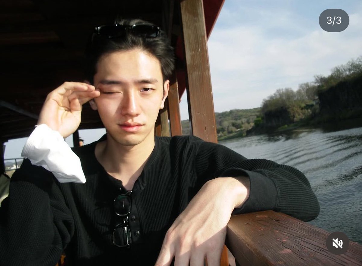 토가와 tweet media