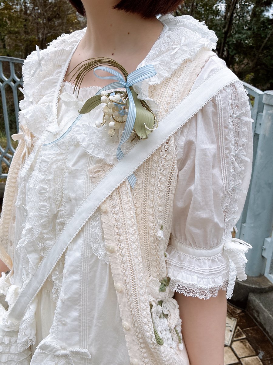 ピンクハウス オフィーリアの花飾りプリントパッチワークスカート 刺繍