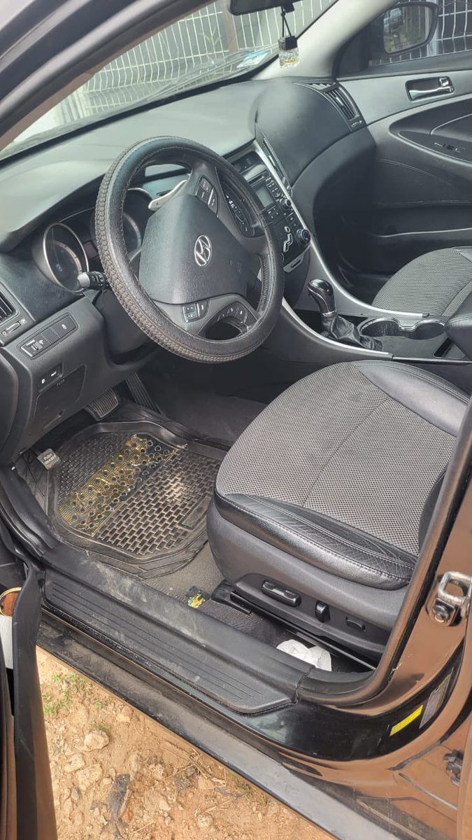 Remi___ranking's tweet photo. 🚘 Clean Hyundai Sonata Sport 2011 For Sale 🔥

Smooth ride, sharp look, and ready to hit the road!
Well maintained, clean interior, strong engine & AC chilling perfectly ��️

If you need a reliable car that gives comfort, class, and peace of mind, this is the one 👌🏽

📍 Lagos
📩 Serious buyers only……DM for inspection, price & more details.