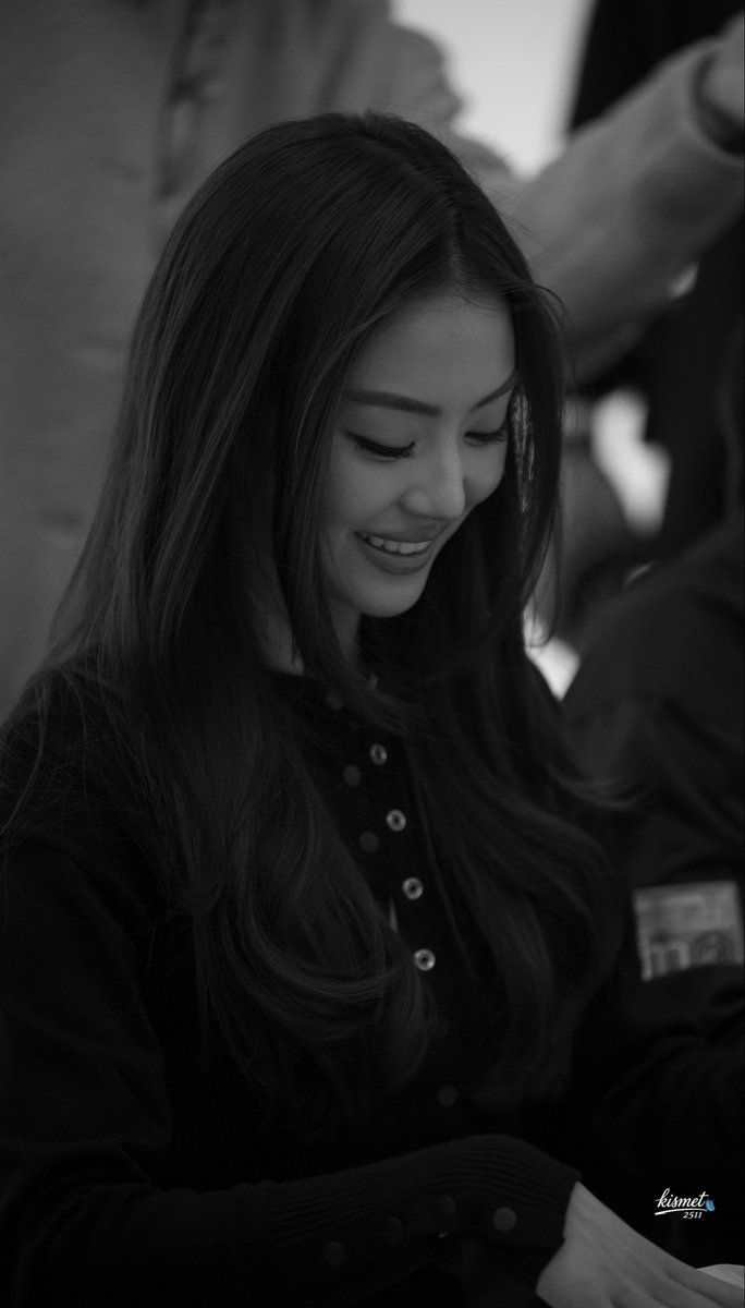 ถือกล้องไปติ่ง tweet media