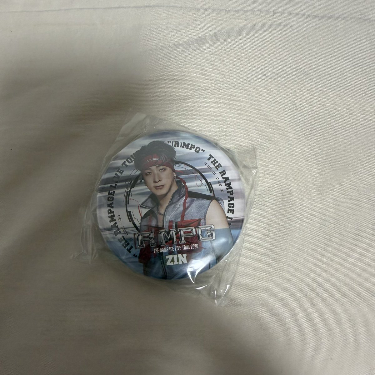 98_rhl's tweet photo. THE RAMPAGE LIVE TOUR 2026 (R)MPG ランペ  ガチャ　カプセル　買取

譲　陣　プレミアム　カプセル　缶バッジ

求　0.05

5/13.14大阪城ホール現地取引
またはメルカリ経由
リプまたはDMお願いいたします。 https://t.co/CYY1VO36o4