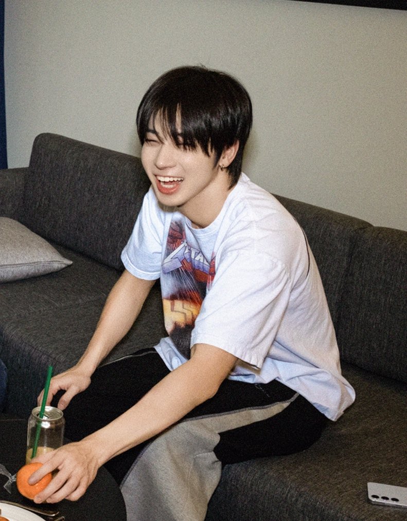 물음표🌟 tweet media