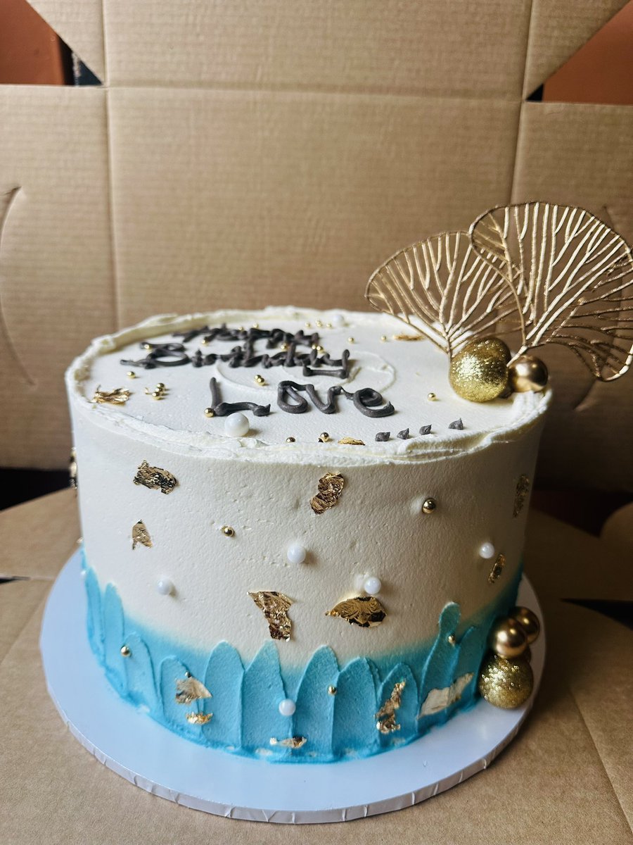 MAisha Cakes tweet media