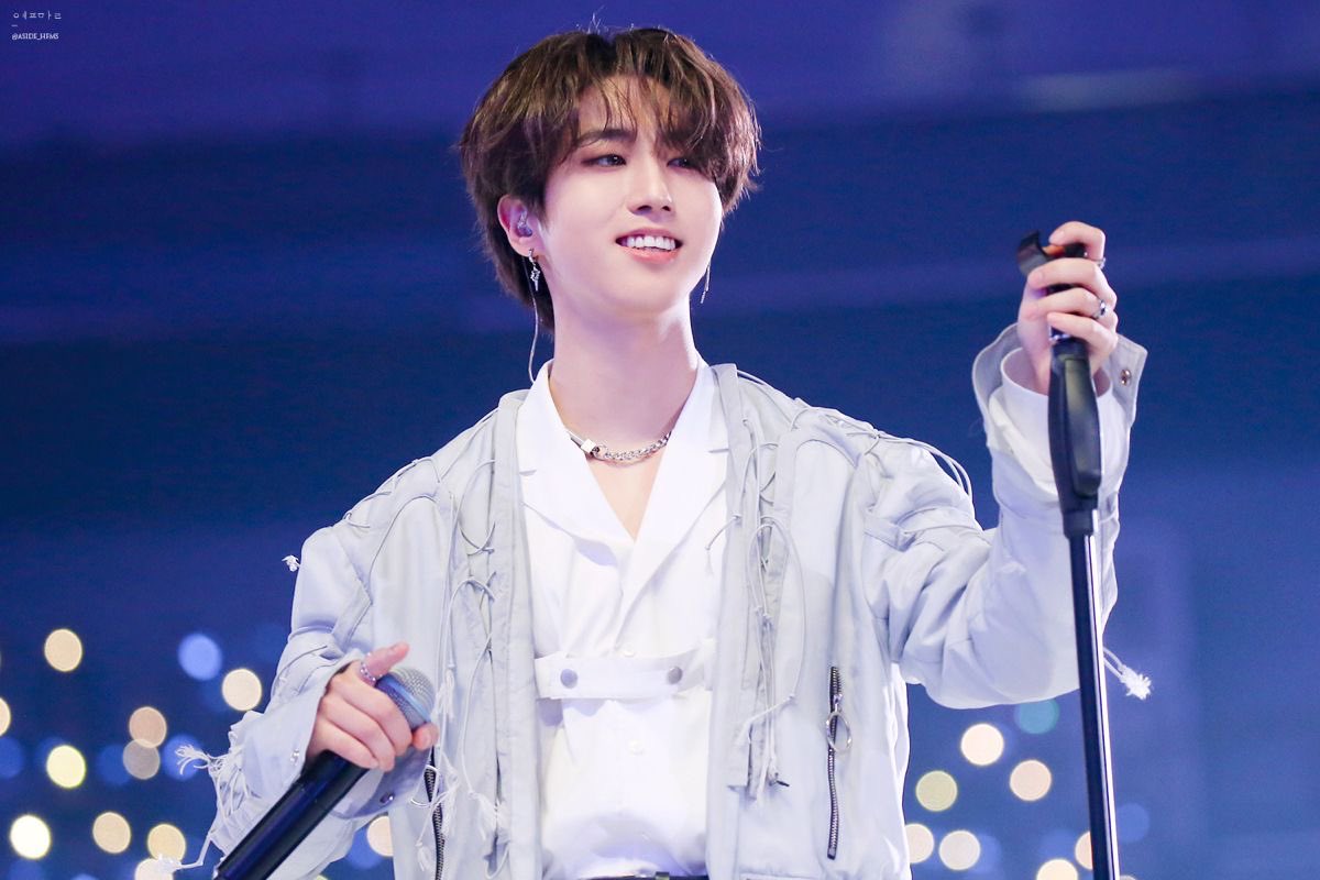 Han Updraft #HAN Jisung's OST 'Updraft' is nominated for Best Soundtrack at SMA ...