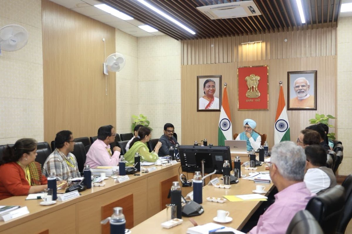 LG Delhi tweet media