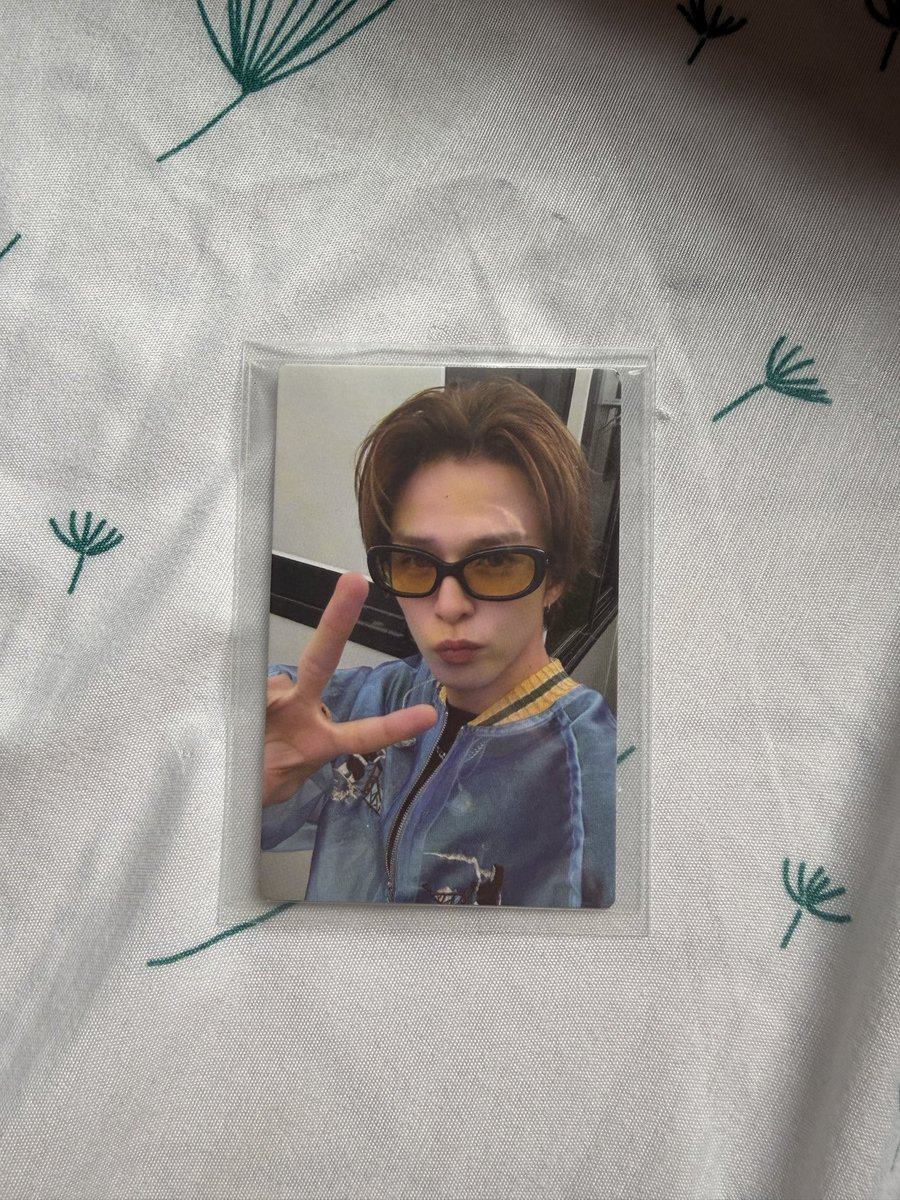 heyjjoyul's tweet photo. wts lfb treasure ph

asahi pulse on in manila pop-up store photocard

price: php 600 (+lsf)

mop: gcash, bpi
mod: sdd, jnt

🏷️ treasure pc pulse on pop up popup manila mnl https://t.co/fibMItEqtQ