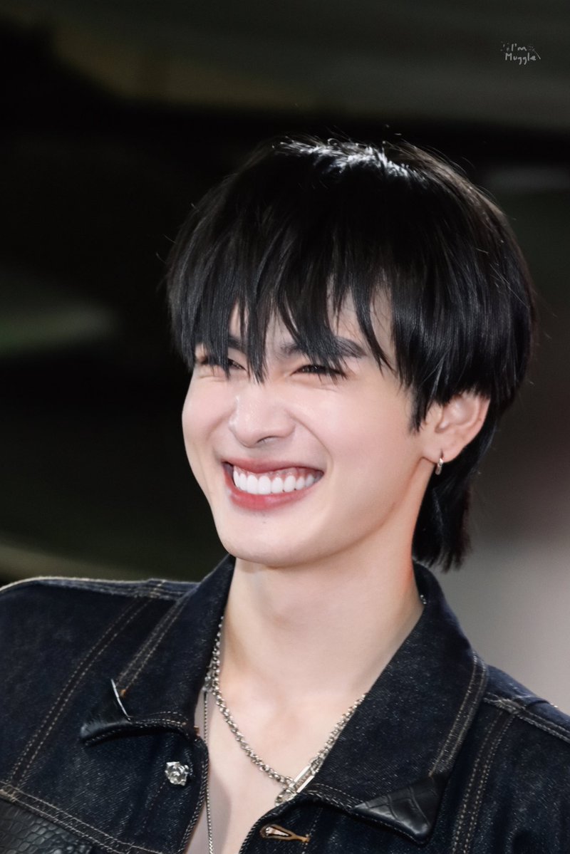 ฉันเป็นมักเกิ้ล tweet media