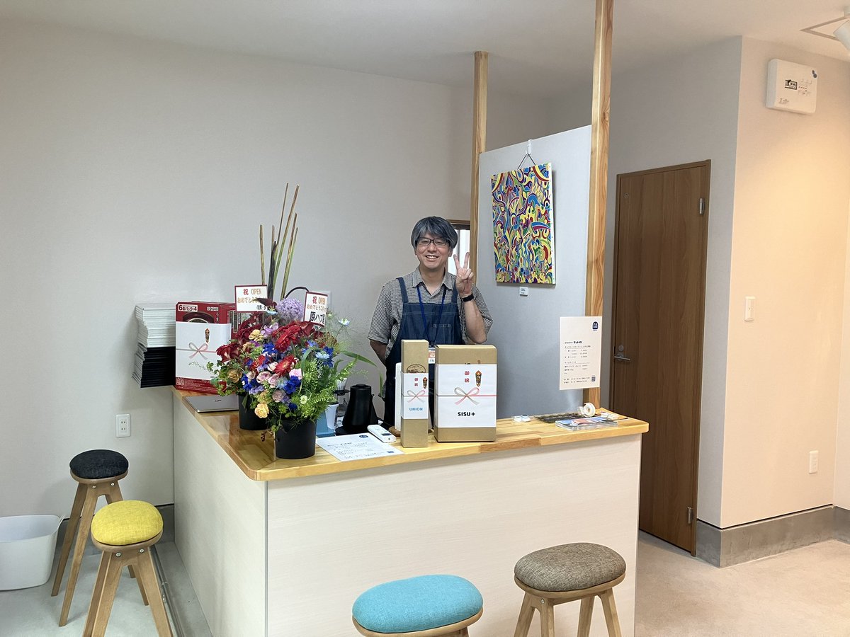 amami_cinema's tweet photo. まちかどギャラリーアットネヤ
アマミシネマフェスを一緒にやってるワラビーさんがはじめたティダモール商店街にあるギャラリーです🖼️
ぜひお立ち寄りください🚶 https://t.co/Wm4tem9LtR