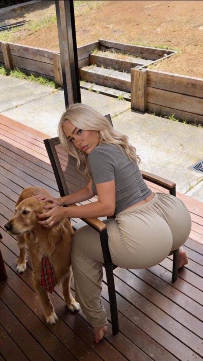 SCAMTRESS QUEEN😵‍💫🥵 😈 tweet media