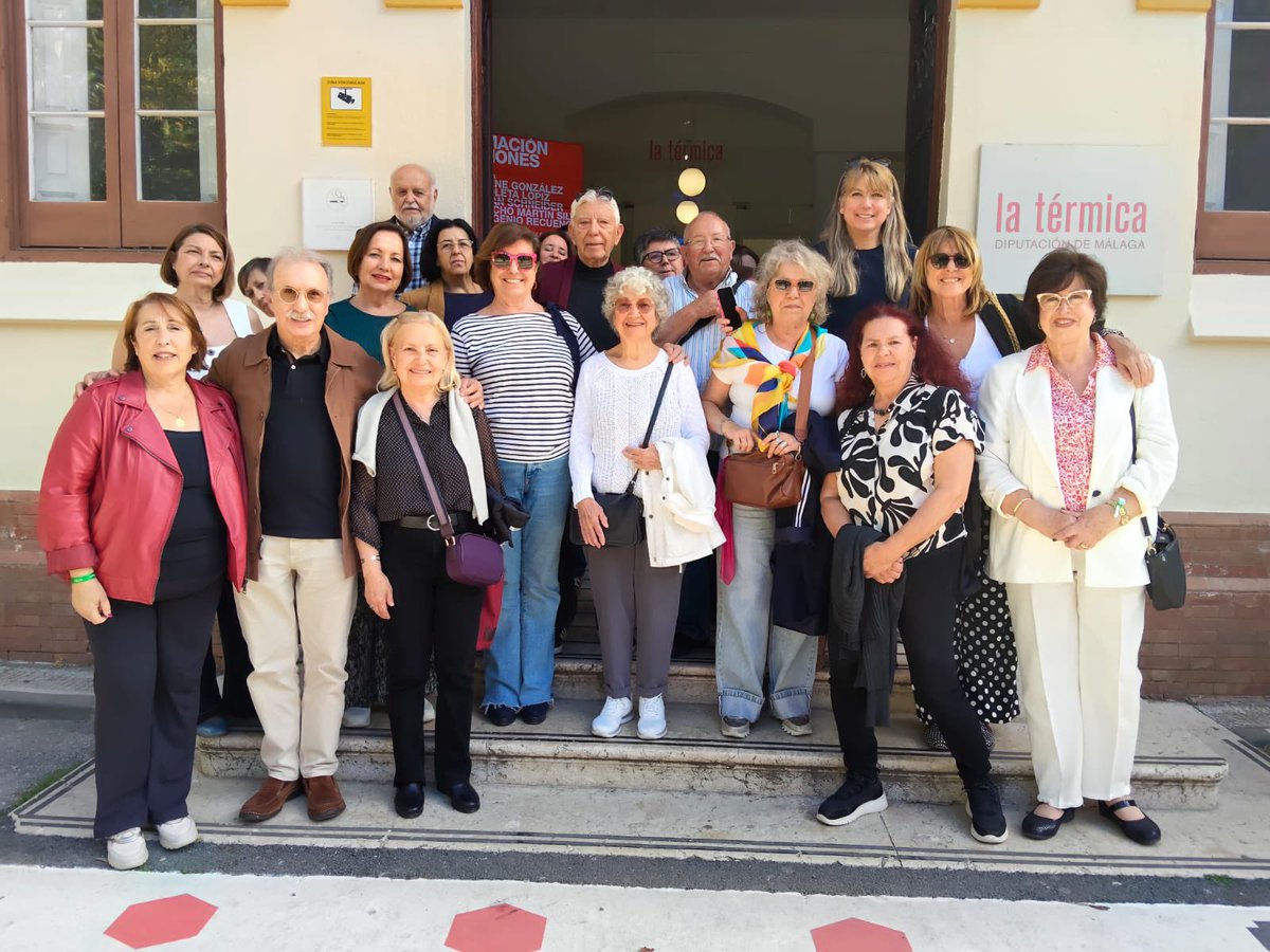PSOEMLGCENTRO's tweet photo. 💜 Nuestra secretaria general y candidata, @MCMartinOrtiz, ha asistido junto a compañerxs d nuestra Agrupación al acto “Feminismo para Blindar lo Público”.

✊ El próximo 17M, demostremos en las urnas q Málaga quiere avanzar en derechos, igualdad y justicia social.

🌹Vota PSOE https://t.co/8fwOBFosmc