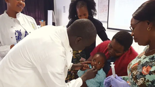 IAEANA's tweet photo. From cancer therapy to nutrition, @IAEAorg is advancing global health through nuclear science. 🌍

Through #RaysOfHope, access to radiotherapy worldwide expands—raising €90M+, procuring equipment &amp; training 700+ professionals to strengthen cancer care.

👉https://t.co/IZW94iHiYD https://t.co/1gENqhRitA