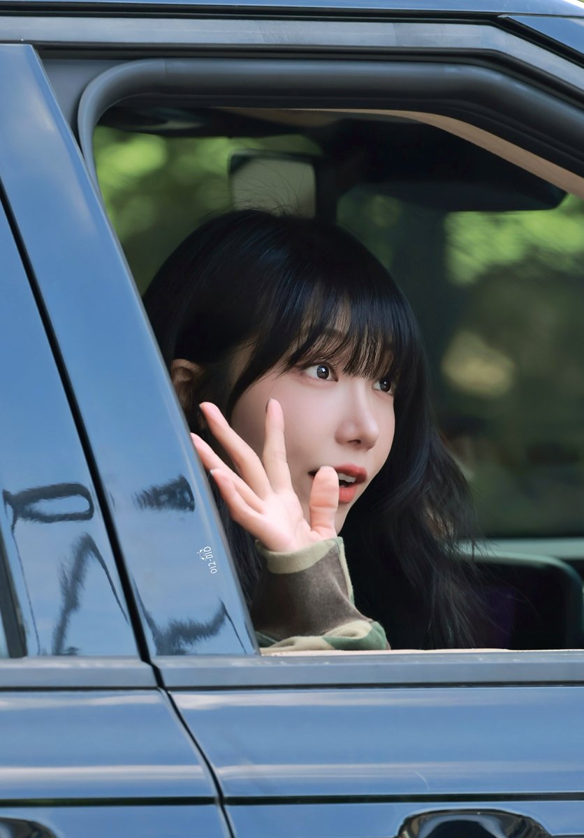 영원히은지 :) tweet media