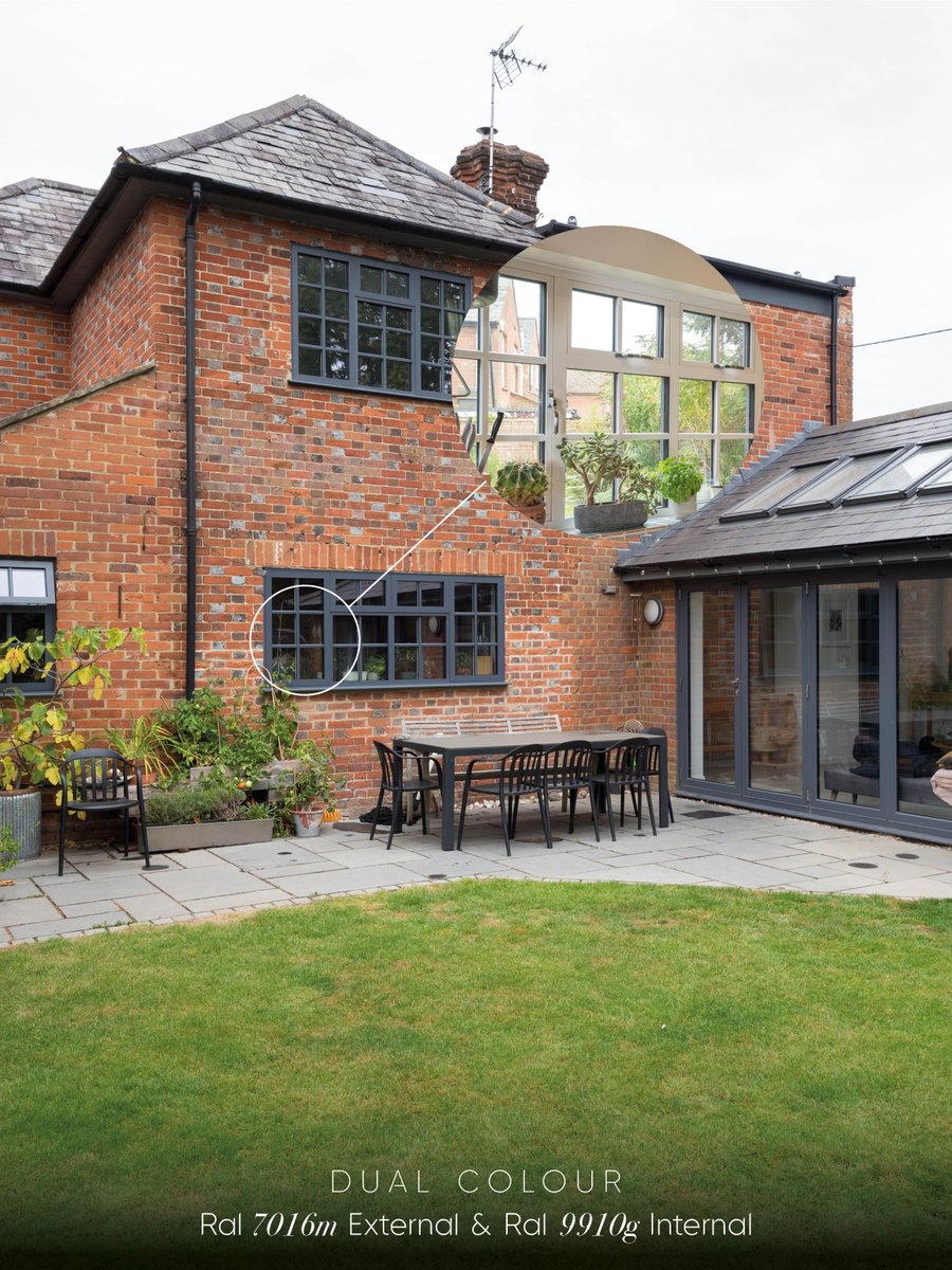 Originbifolds's tweet photo. Swipe through to take a closer look at this beautiful home, where Georgian styled OW70 windows sit alongside our Gallery OB72 Bifold Door, all brought together with a bespoke dual colour finish 🌿

Premium Partners cc_aluminiumframes

#BespokeDesign #GeorgianStyle #HomeInspo https://t.co/DoAICJg6PM