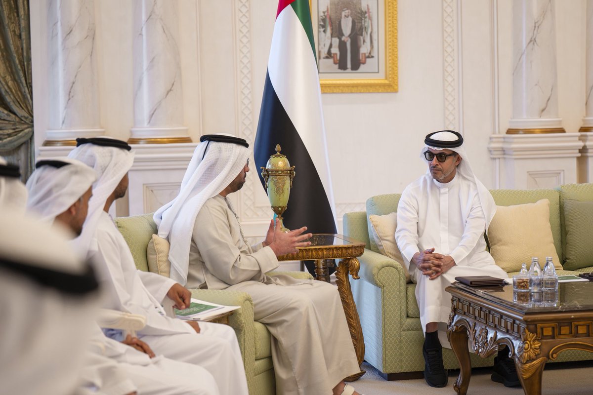 ADMediaOffice's tweet photo. Hazza bin Zayed has received a delegation from Abu Dhabi Department of Energy and TAQA, affirming the importance of advancing energy and water infrastructure in Al Ain Region through advanced technologies and AI, reinforcing sustainability, resilience and future readiness. https://t.co/ugLjJPxxj8