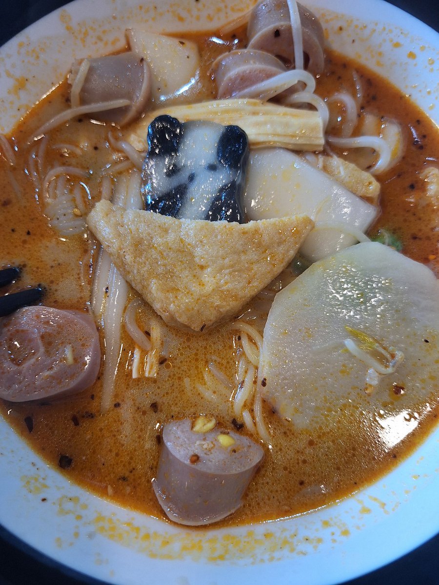 왼른 tweet media