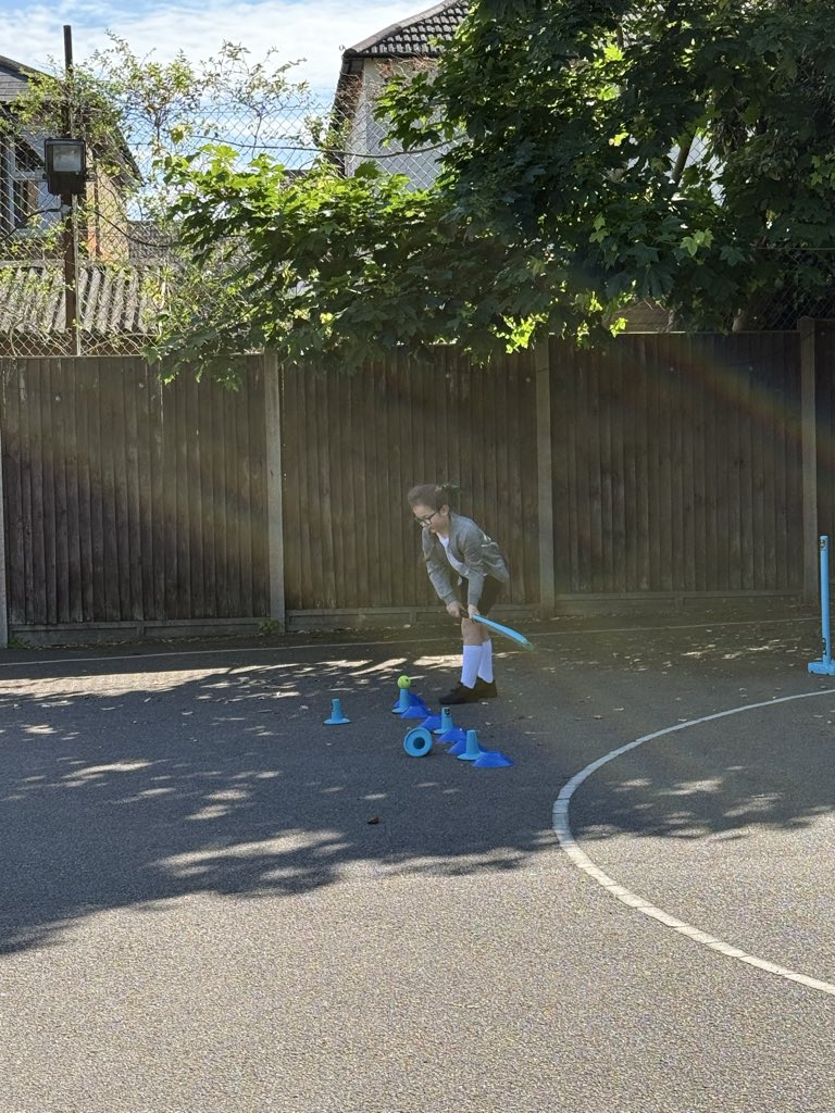 ManorParkSchSM1's tweet photo. Batter up! π Year 2 is knocking it out of the park! Diamond Class took to the pitch today to show off some serious batting skills. Weβre so impressed with their improved aim and hand-eye coordination - those catches were legendary! #WeAreLEO #MPPAPE https://t.co/wbnIzep5XJ