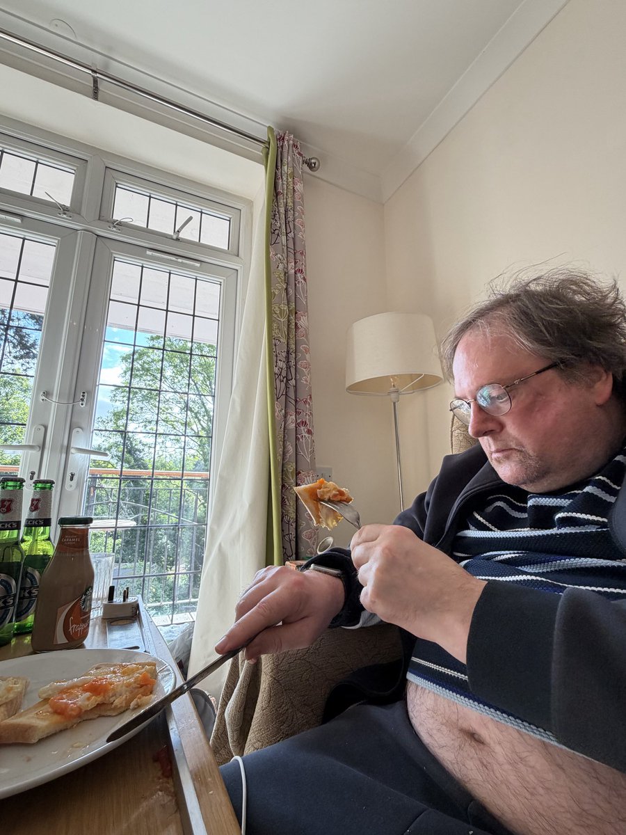 Timothy James Byrne tweet media