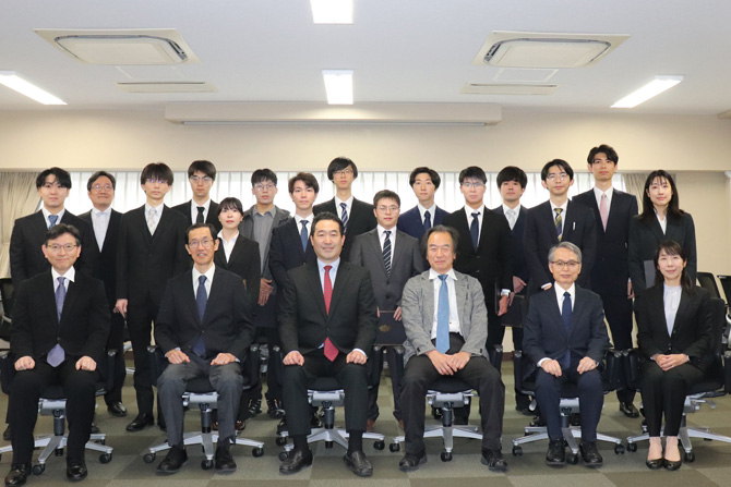 電気通信大学 tweet media