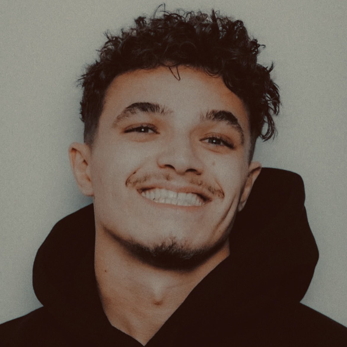 𝐋𝐚𝐧𝐝𝐨.⋆❆.ೃ࿔*: tweet media