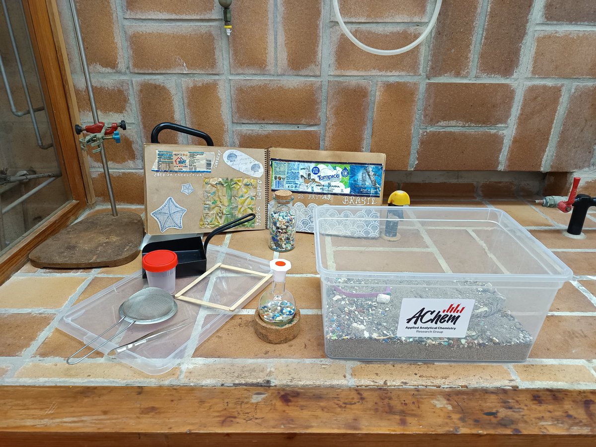 SJAlvarezMendez's tweet photo. Después de un abril con actividades en el Grado en Maestro/a en Educación Primaria y el Grado en Farmacia, mañana nuestra compañera @13Criis de @AchemGroup presentará resultados de #TaMiCOP en las Jornadas de Innovación Educativa de la @ULL, ¡no te lo pierdas! #ProyectoPITE2024 https://t.co/vYOPBBahfF