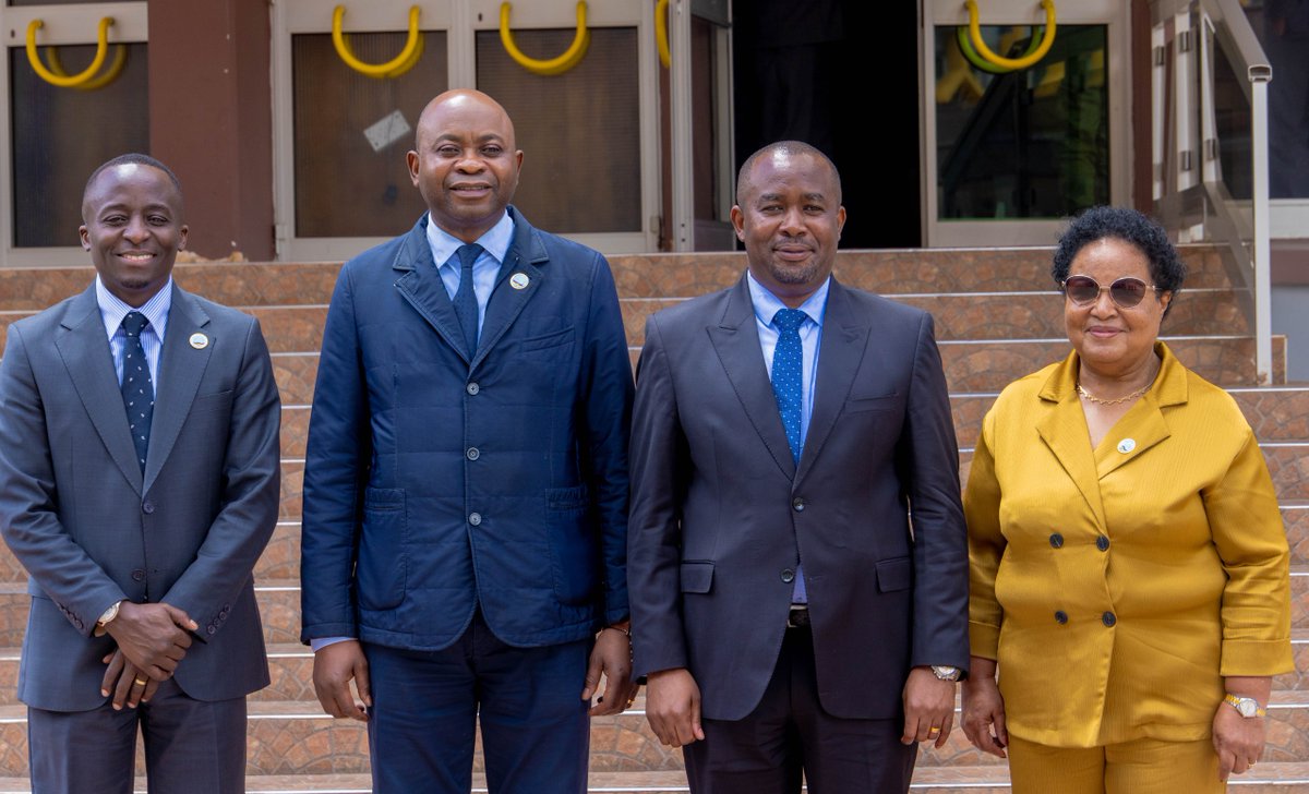FPCIRGL's tweet photo. On the first day of two day visit in Dodoma for the signing of Women Parliamentary Conference Host Agreement with Tanzania’s National Parliament the team from @FPICGRL lead by Hon Sergio Vaz (President of EXCOM) paid a courtesy call to the Rt Hon Mussa Zungu Speaker of @bunge_tz and Mr Baraka Leonard, the Clerk of the National Assembly. Other accompanied Hon Sergio were Hon Suzana Melo, President of Finance Committee and SG @dmwaps, Isaura Vicente-Program Manager from @FPCIRGL and Ms Antonio Pinto from Angolan Embassy. #WPC2026 #FPICGLR