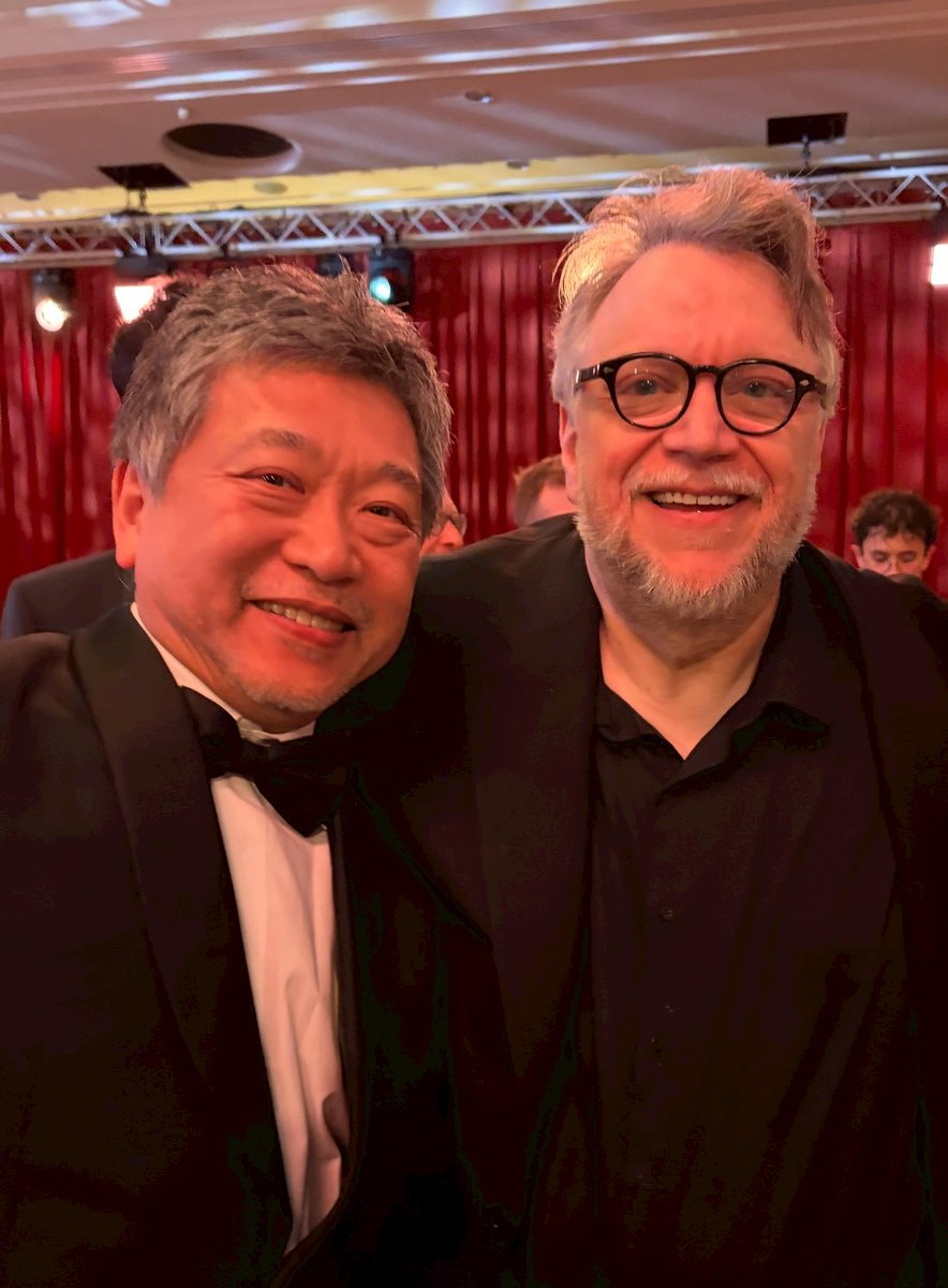 映画『箱の中の羊』公式🐑 tweet media