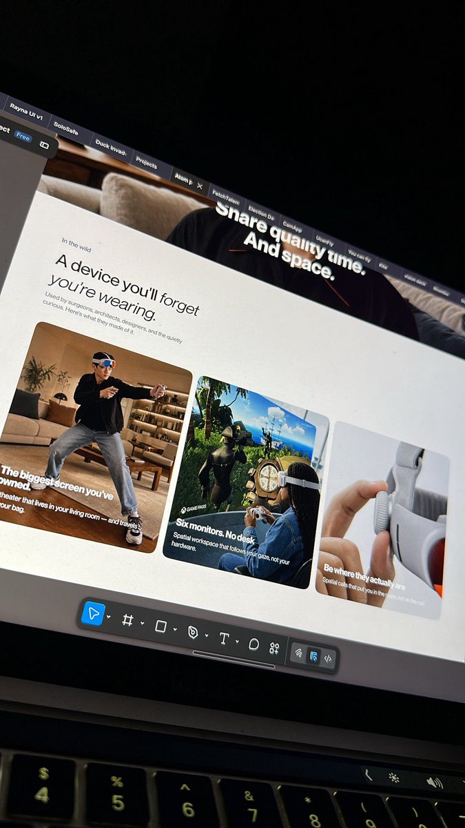 Atom the UiUx Designer tweet media