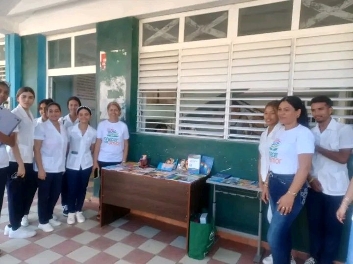 Facultad de Ciencias Médicas Sánchez Manduley tweet media