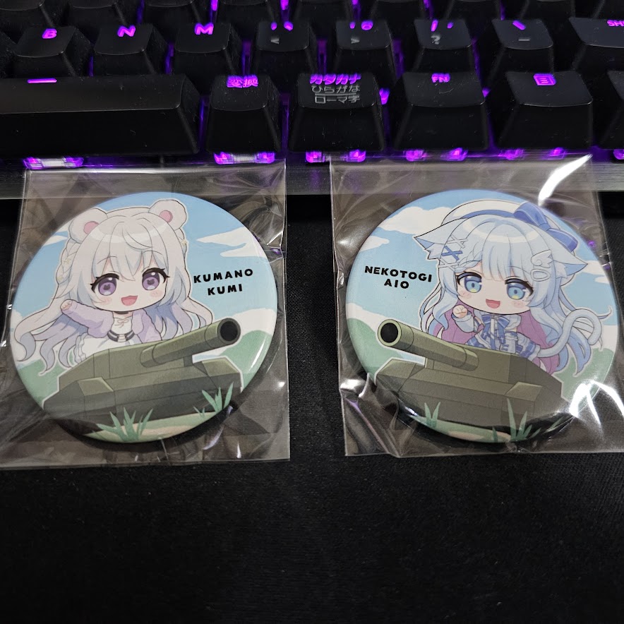 猫研あいおさん(<a href="/nekotogiaio/">猫研あいお🩵໒꒱┊︎Vstreamer</a>)の配信の WoTイベントに参加した時の景品が届きました。チームだった熊乃くみさん(<a href="/kumano_kumi/">熊乃くみ🐻‍❄️🍯🐝</a>)のと2つ入ってて太っ腹運営さん！
お二人のイラストもかわいい🥰