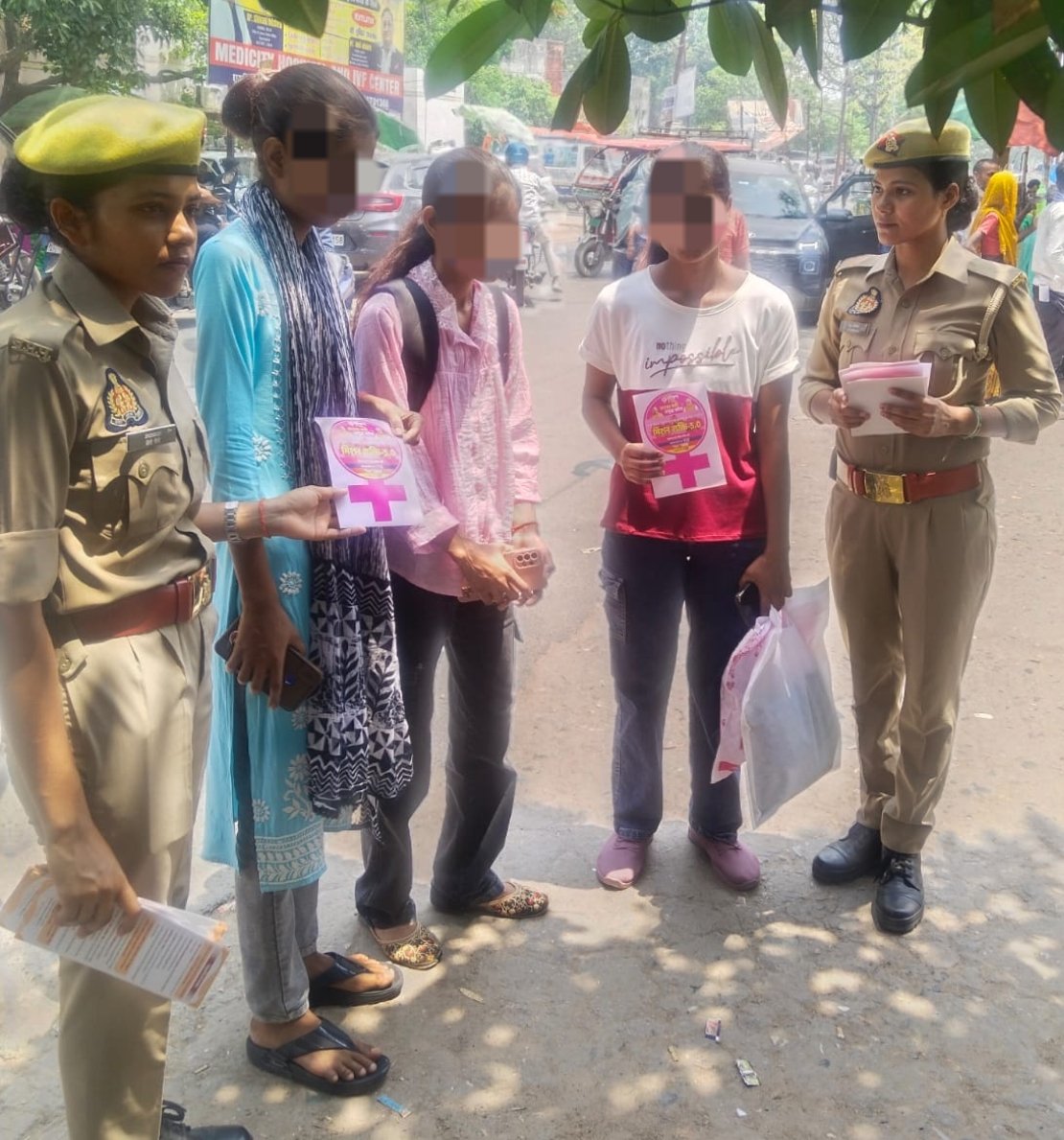 Hardoi Police tweet media