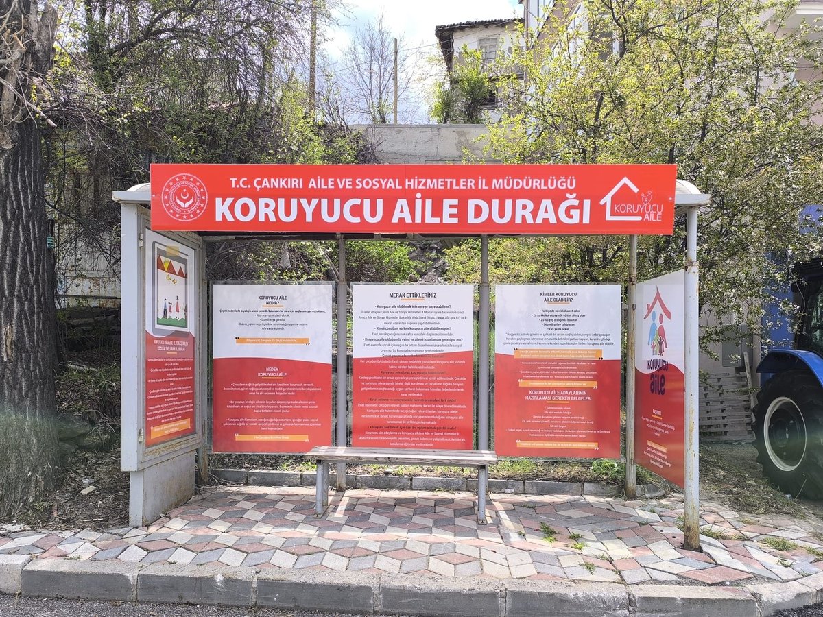 ASHB_COCUK's tweet photo. Koruyucu aile durağımız Çankırı’da açıldı.
Aile ve Nüfus On Yılı çerçevesinde koruyucu aile tanıtım ve farkındalık çalışmalarımıza 81 ilimizde devam ediyor, bir çocuğun aile yanında büyüyebilmesi için vatandaşlarımızı koruyucu aile hizmetimiz hakkında bilgi almaya ve bu iyilik yolculuğuna ortak olmaya davet ediyoruz.
🧑‍🧑‍🧒‍🧒

#AileveNüfusOnYılı
#KoruyucuAilem

@tcailesosyal
@cankiriash