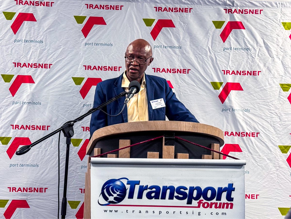 TPT_Transnet's tweet photo. 🚢 The Transport Forum is underway! Our Chief Executive, Jabu Mdaki, is on stage with the welcome address, sharing TPT's framework as South Africa's Port Terminal of Choice.

#TransnetPortTerminals #TransportForum #ReinventForGrowth #PortTerminalOfChoice https://t.co/n497rnFRrj