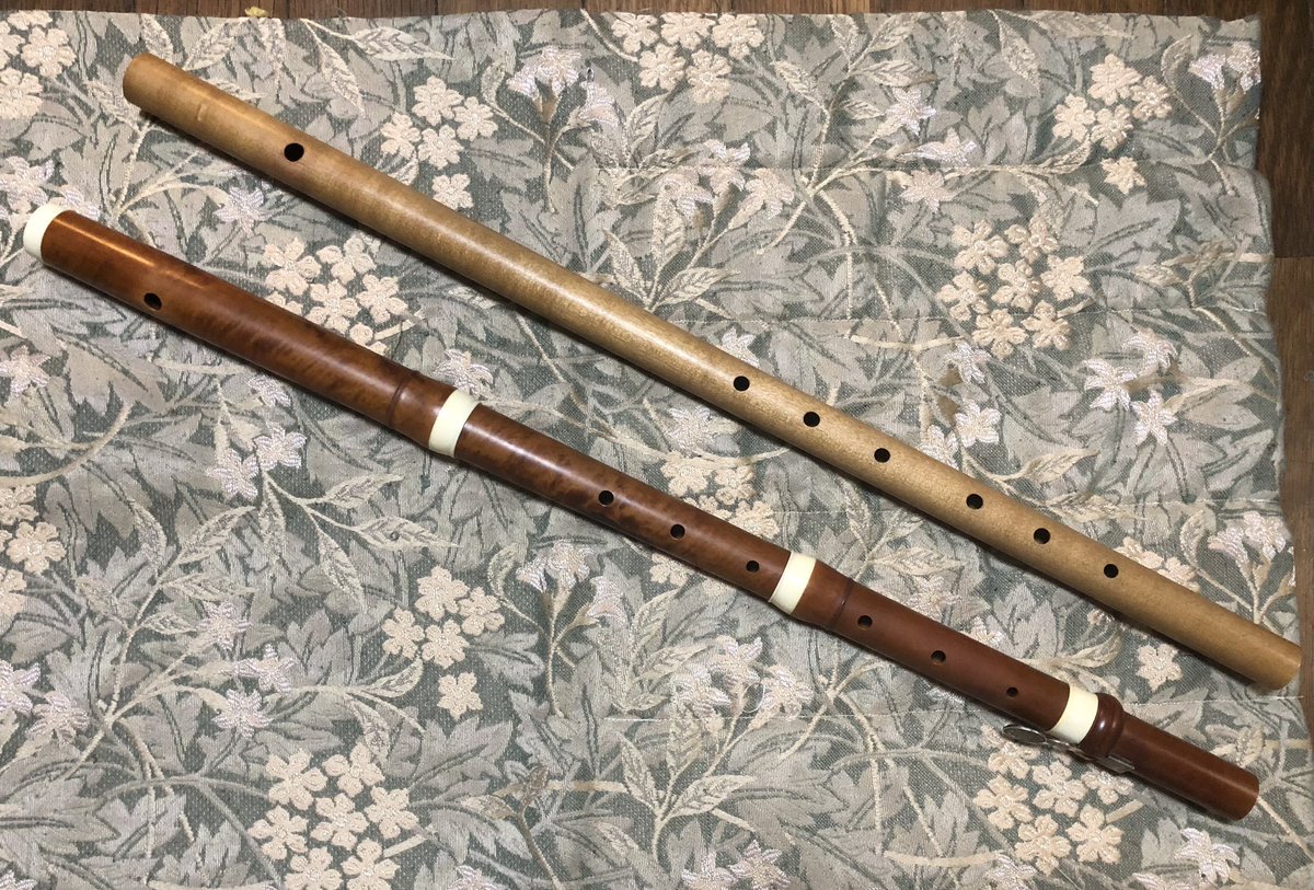 cherrynya's tweet photo. 横笛三昧な3日間でした。ボワ!ボワ!ボワ!(ボワモルティエフルート5本のための協奏曲6曲を吹きまくる会)、大西万喜先生主催ゆるゆるブロークンコンソート(ルネサンスフルートで参加)、土田猛先生レッスン❣️次の日曜日はいよいよトラヴェルソおさらい会本番です。ドキドキ、、 https://t.co/30U97WtDOq