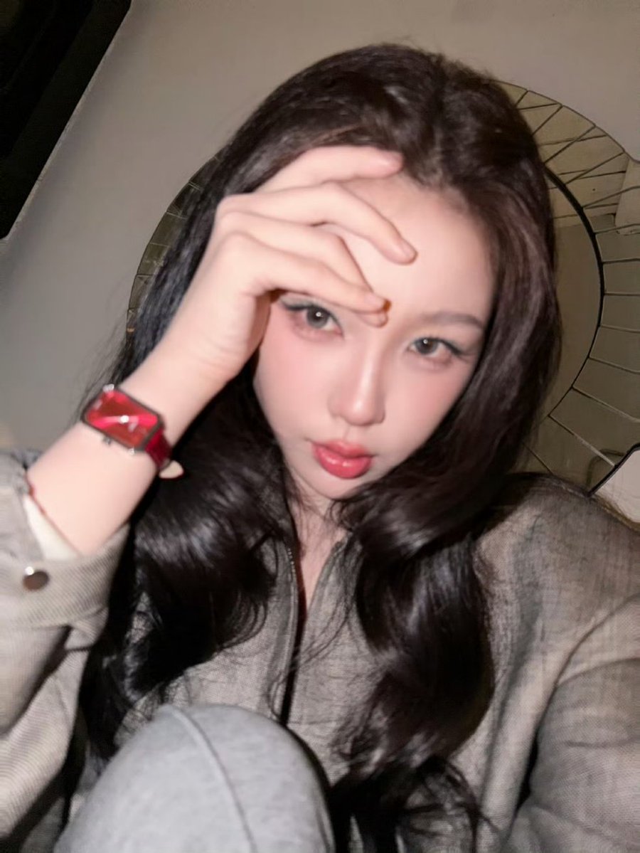 🍓 tweet media