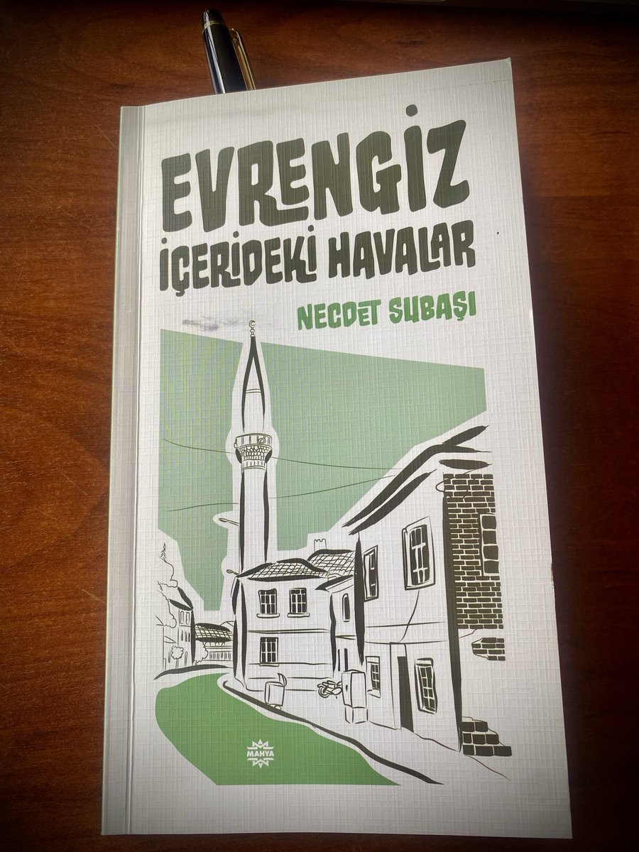brcemre's tweet photo. “Zaten “şehrengiz”e de ancak “evrengiz”den gidilir.”

Necdet Subaşı Hocamla  sohbetimizde Evrengiz’in sayfalarını çınlattık.

Ev edebiyatı üzerine düşünürken mutlaka bakılması gereken bir çalışma. 
Her evle birlikte o evin kurduğu hayatı, hafızayı ve insan hâllerini anlatıyor. https://t.co/Z8TcAvEDLP