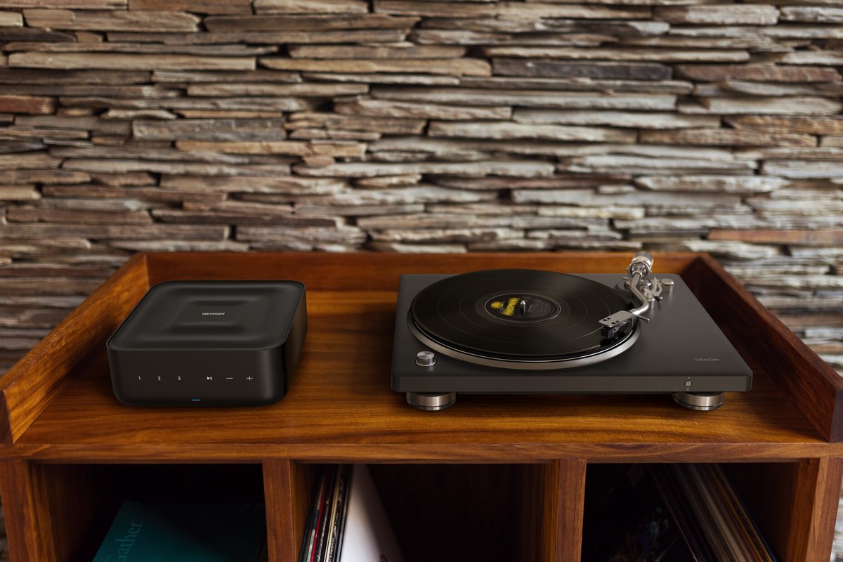 DenonJP's tweet photo. 【DENON DP-500BT発売記念 アナログプレーヤー試聴会】
DP-500BTの発売を記念し、DENONアナログプレーヤーのオーソリティ 岡芹　亮 が、新製品 DP-500BT および上位機種 DP-3000NE の魅力について語ります。
スピーカーはBowers ＆ Wilkins 702S3 SignatureとDALI RUBIKORE8を使用予定です。※予約不要 
📅5/23(土) 14:00〜16:00
📍オーディオユニオンお茶の水店 🔗https://t.co/GwyAM4oPpb
#オーディオ #Denon #イベント